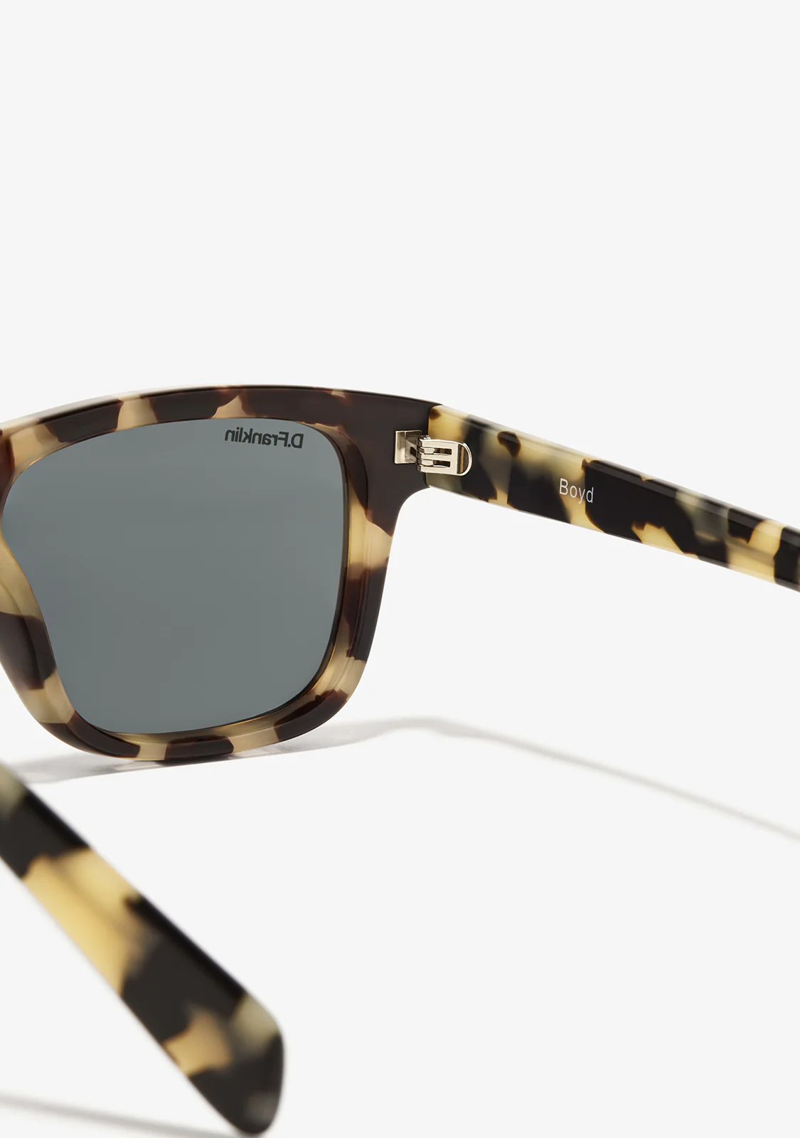 Boyd Light Tort / Black - Image 4